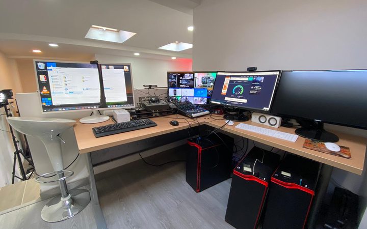 Alquiler de plató y estudio de streaming en Madrid para eventos híbridos